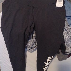 Plus size Addidas leggings